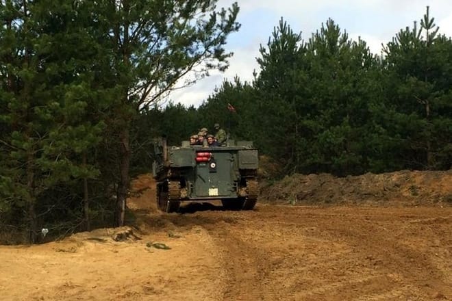 Military tank's driving in Vilnius photo 4