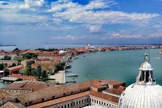 Giudecca Island: Private Walking Tour in Venice