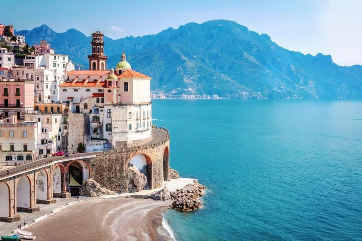 Small-Group Tour of the Amalfi Coast by Minivan with Light Lunch 10