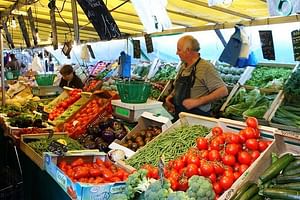 Local Food Market Walking Tour near the Marais