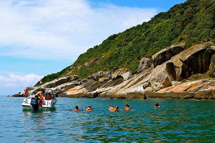 Cham Island Snorkeling and Relaxation Tour from Hoi An