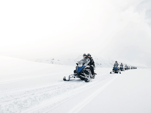 2-Day Private Tour Diamond Beach & Glacier Lagoon and Golden Circle with Snowmobile, photo 8