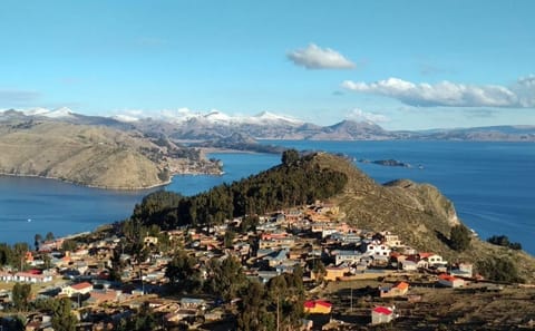 Two-Day Cultural and Nature Tour in La Paz and Copacabana