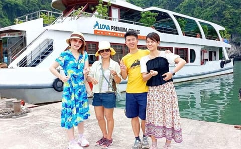 Halong Bay Premium Day Tour with Alova Cruise and Hiking