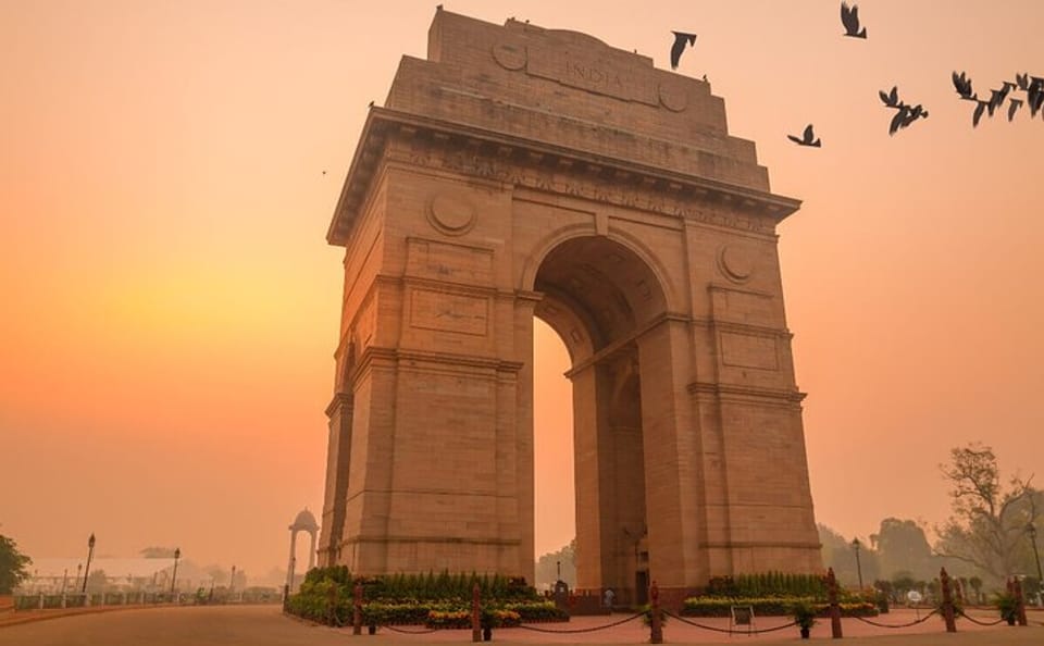 Early Morning Tour with Famous Park at Delhi on Private Basis