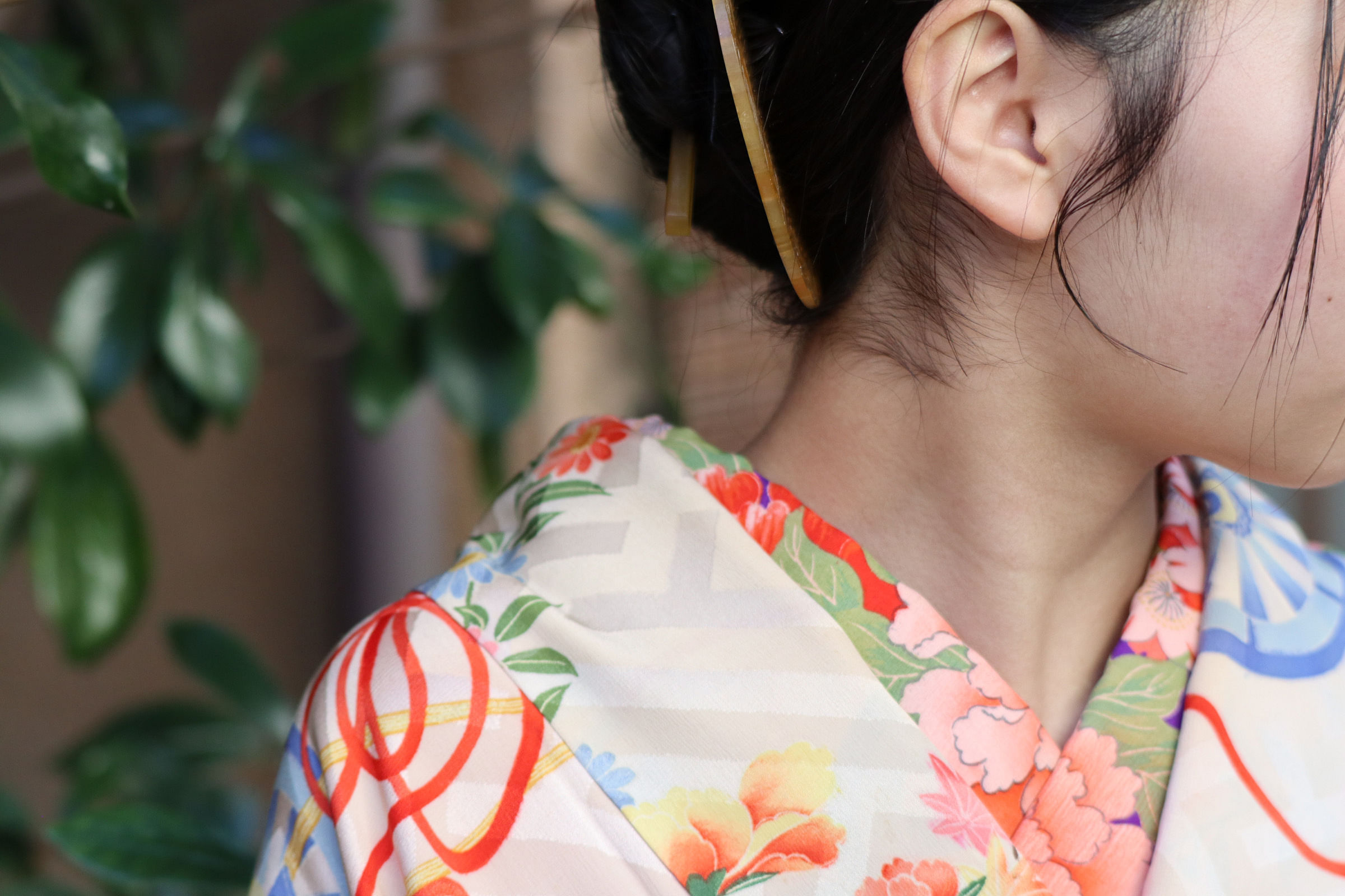 Kimono & Matcha Course（美しい所作で着物を着てお抹茶を楽しく体験する）