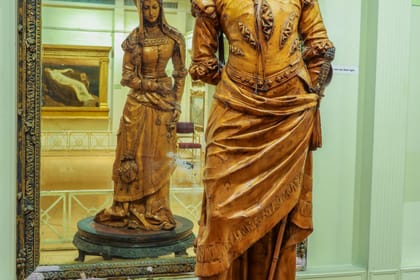 Cultural and Scenic Tour from Mumbai to Kerala's Backwaters