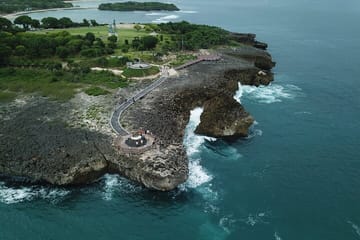 Bali Jet Ski and Parasailing with Uluwatu Temple Dance