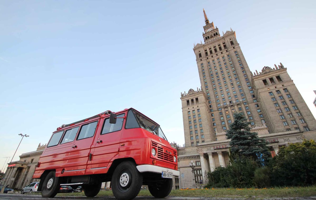Communist Warsaw – private tour by retro minibus with hotel pickup