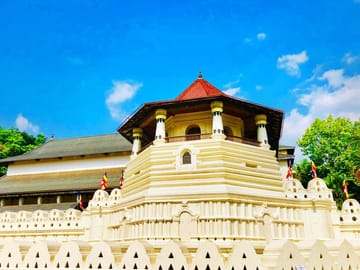 Adventure Tour of Colombo and Surrounding Sri Lanka in 5 Days