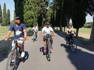 Bike Rental on the Appian Way in Rome for 2 to 6 Hours
