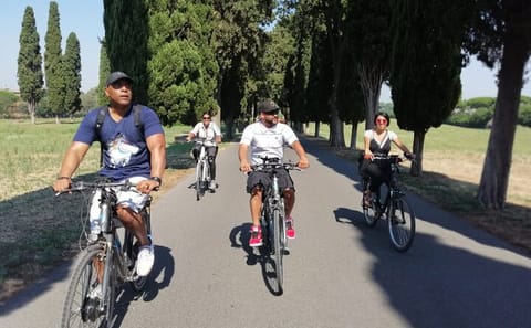 Bike Rental on the Appian Way in Rome for 2 to 6 Hours