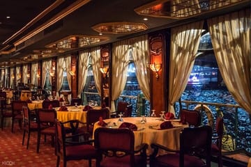 Private Nile Dinner Cruise Cairo with Live Show