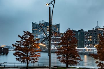 Private Guided Walking Tour of Hamburg's Key Attractions