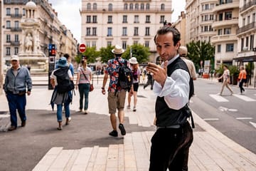 Theatrical Walking Tour of Lyon's Historic Landmarks