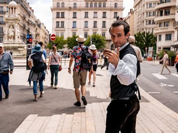 Theatrical Walking Tour of Lyon's Historic Landmarks