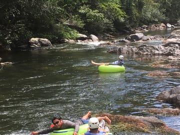 Refreshing tubing escape in Belize