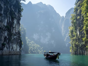 Khao Sok National Park and Cheow Lan Lake Day Tour from Phuket
