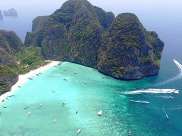Phi Phi Islands by Ferry with Snorkelling and Lunch