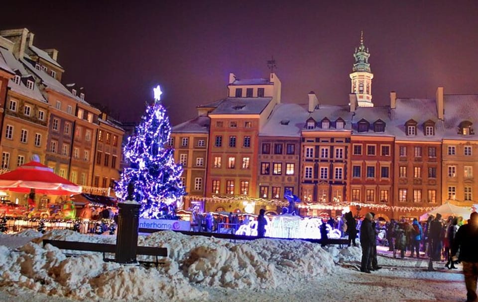 Walking Tour of Warsaw's Christmas Market and Old Town