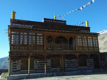 Private 4-Day Cultural Tour of Kullu and Manali, India