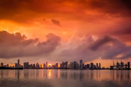 Miami Evening Cruise of Biscayne Bay & Millionaires’ Homes