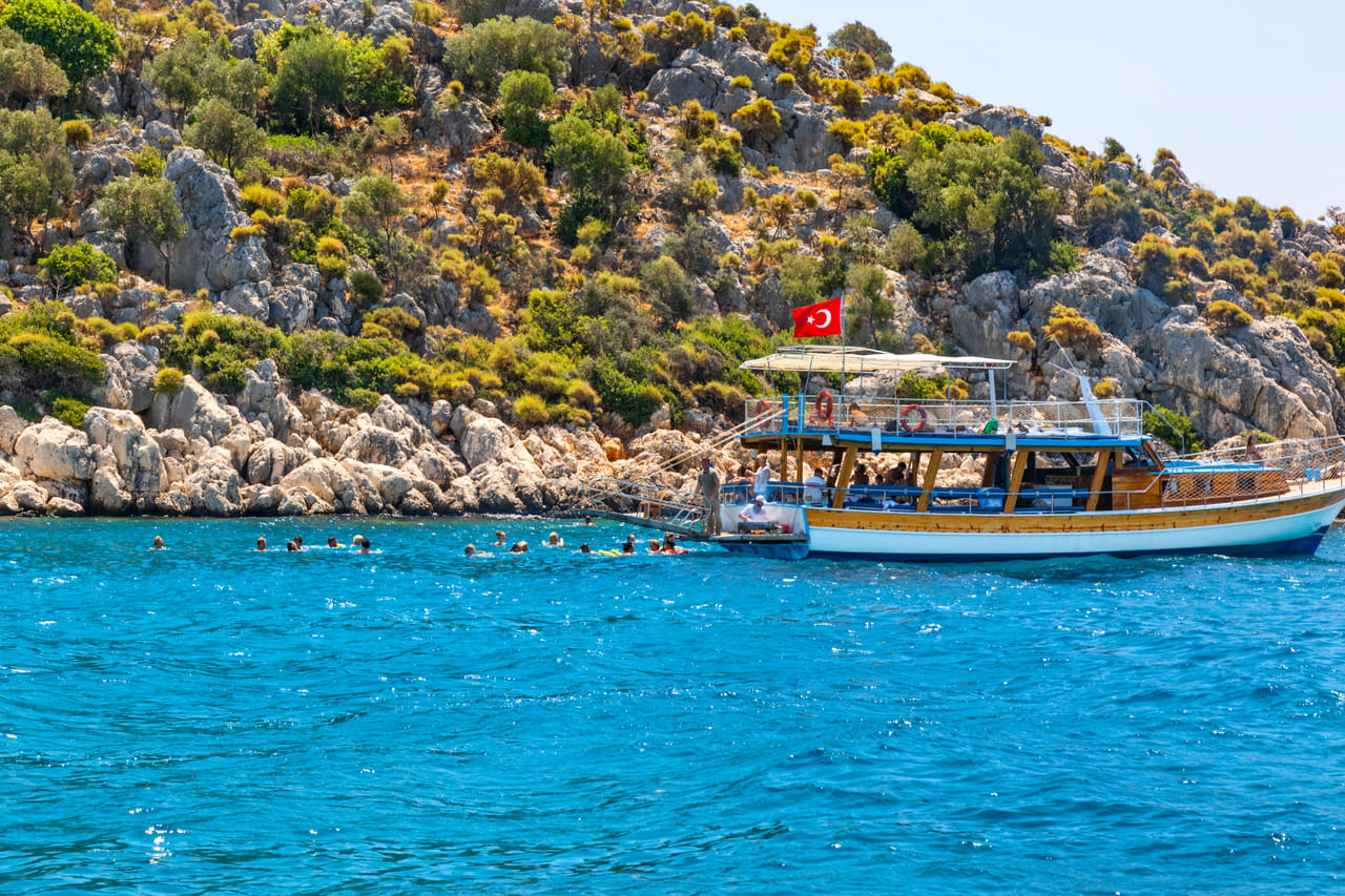 Antalya: Old Town Walking Tour incl. Turkish Tea and Baklava 6