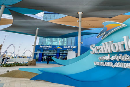 Abu Dhabi City Tour with Grand Mosque & SeaWorld Entrance tickets