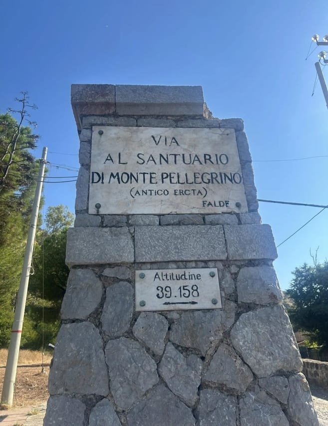 Palermo: Monte Pellegrino Hike, Sanctuary & Juice 4
