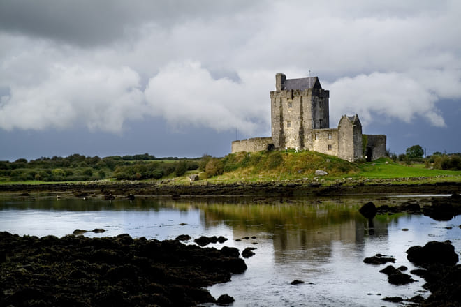 Cliffs of Moher & the Burren tour departing from Galway City. Guided.  3