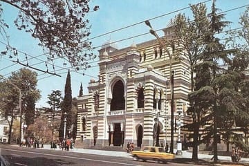 Photography and Escape Game Tour in Tbilisi
