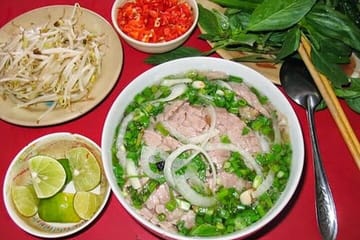 Hanoi Old Quarter Street Food Walking Tour Experience