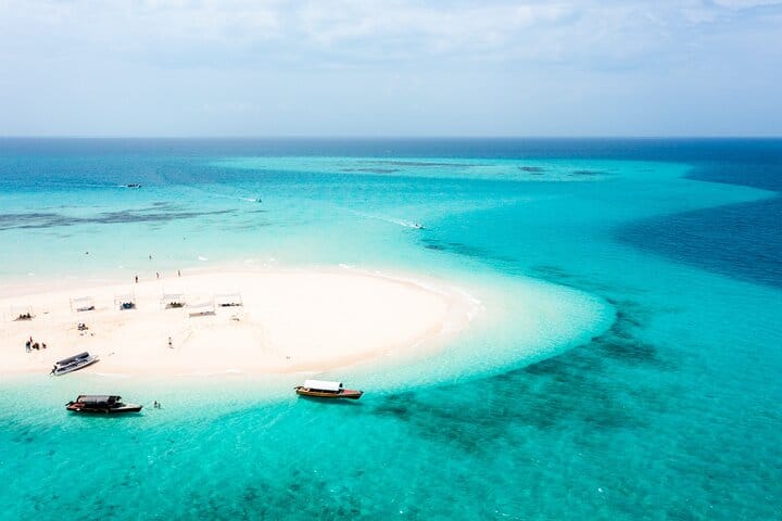 Mnemba Island Private Catamaran with Full Day Snorkeling  6