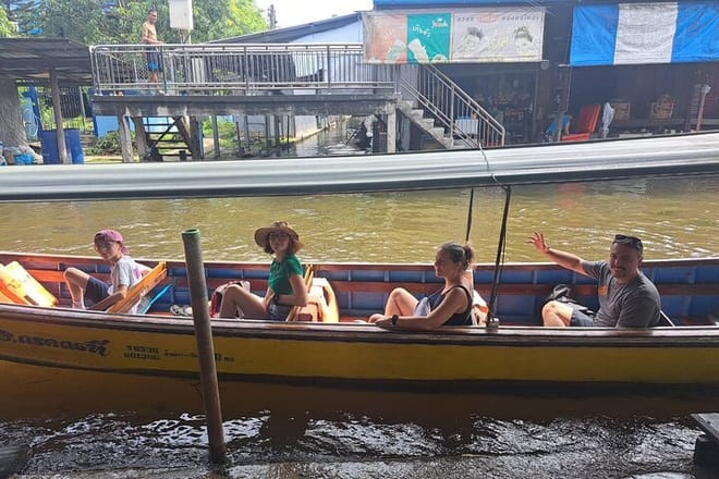 Floating Market
