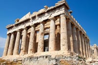 This is the most beautiful temple of Doric art that is still well preserved today. Phidias directed its construction between 477 and 432 BC.