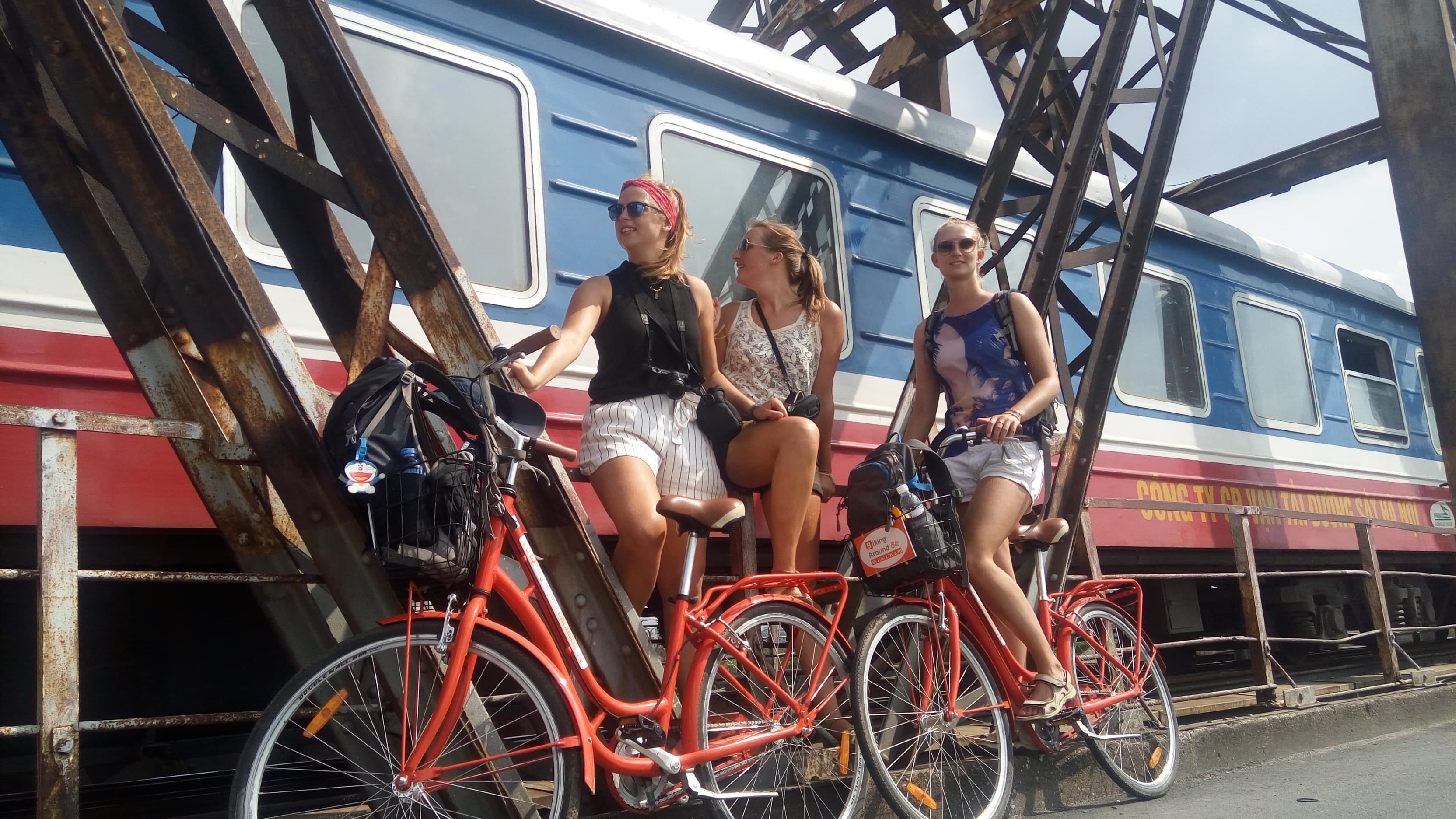 Real Hanoi Bicycle Experience - Friends Travel Vietnam 