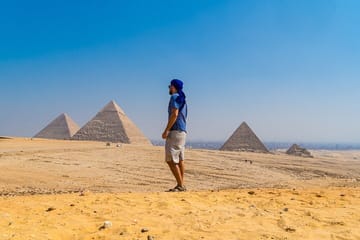 Private Guided Tour of Giza Pyramids and Sphinx in Cairo