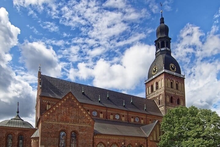 Riga Private Guided Tour With A Professional Guide 3