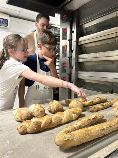 French Baking Class in a Local Montmartre Bakery