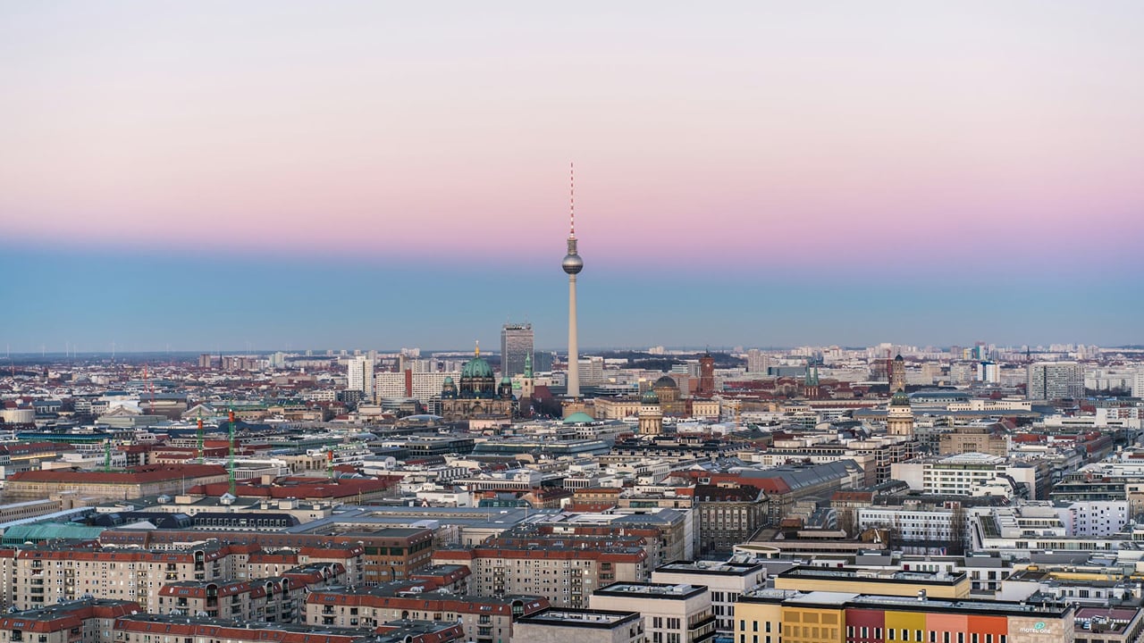 Berlin Highlights Audio Tour: Historic Hearts and Iconic Landmarks 3