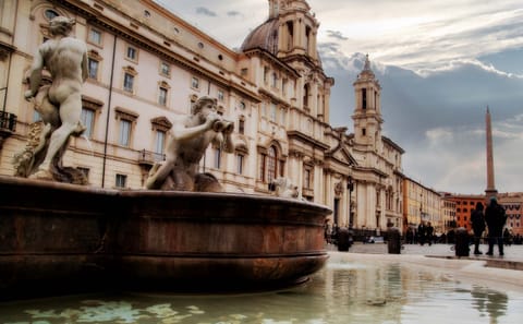 Guided E-Bike Tour of Rome's Iconic Landmarks