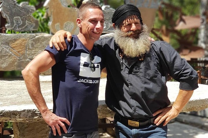 VIP Luxury Private Tour- Half Day – 4×4 Excursion with Land Rover