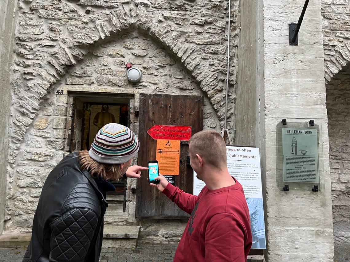 Tallinn Self-Guided Sherlock Holmes Murder Mystery Game 8