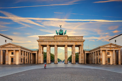 Berlin: Audio Guided Walking Tour (2:40 – 30 audio comments)