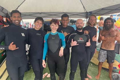 Lim-23 : Surf Class – Master the Perfect Wave for Beginners and Advanced Surfers