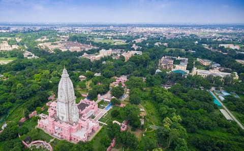 Buddhist Pilgrimage Tour in Bodh Gaya and Devipatan, India
