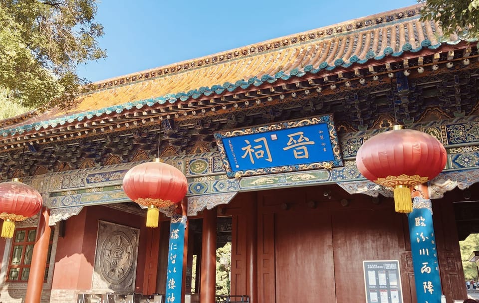 Day Tour of Taiyuan: Mengshan Giant Buddha and Jinci Museum