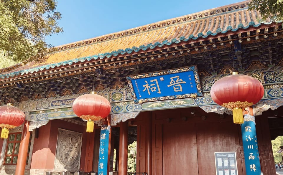 Day Tour of Taiyuan: Mengshan Giant Buddha and Jinci Museum
