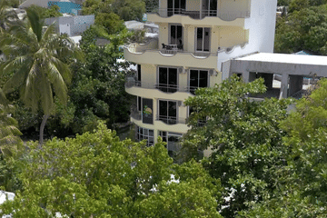 Romantic 4-Night Getaway at Noah Beach House, Himmafushi