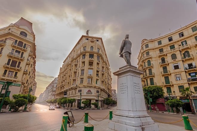 Talat Harb square, Cairo city tour